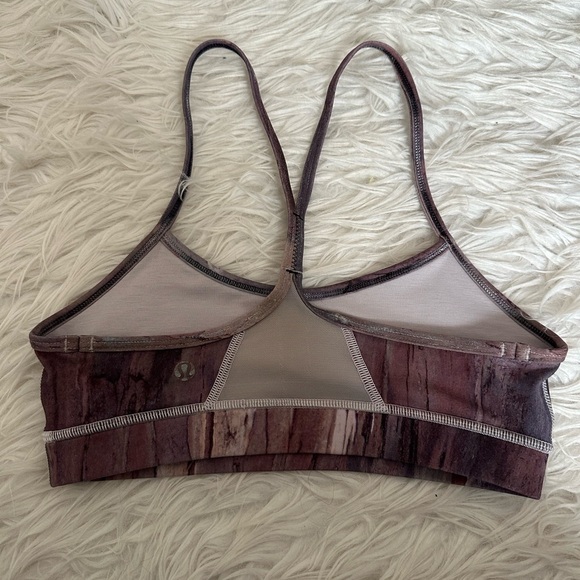 Lululemon Flow Y Bra IV - Picture 4 of 6